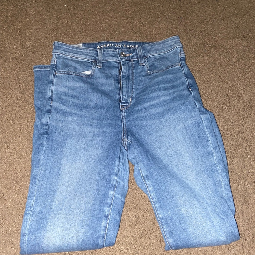 American Eagle Outfitters Women's Light Blue High Rise Jeans